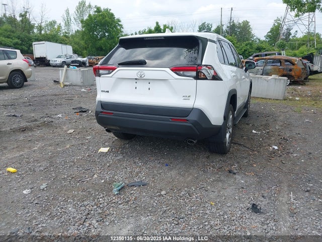 2T3R1RFV8LC110114 Toyota a25a-fks