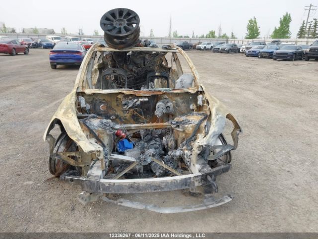 7SAYGDEE8NF573587 Tesla Model Y