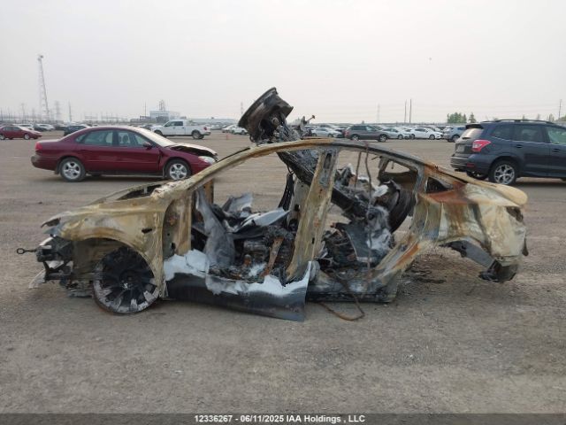 7SAYGDEE8NF573587 Tesla Model Y
