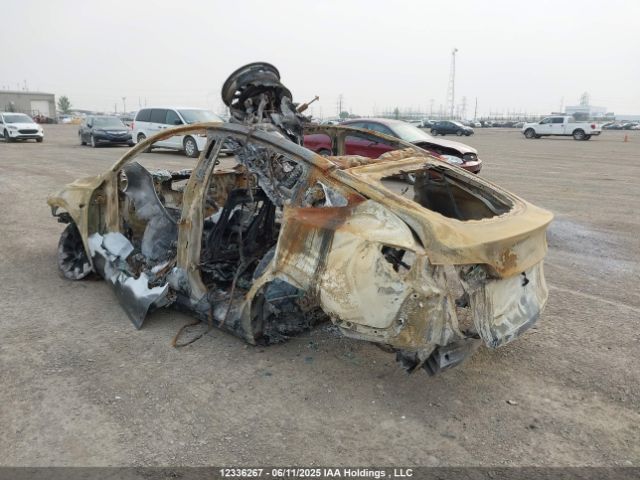 7SAYGDEE8NF573587 Tesla Model Y