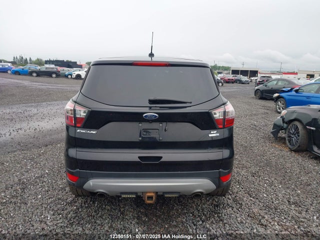 Ford 2017 2017 1FMCU9G9XHUA96889 Image 17