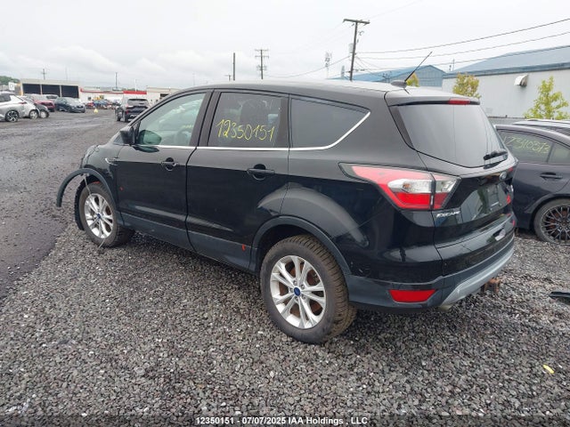 Ford 2017 2017 1FMCU9G9XHUA96889 Image 3