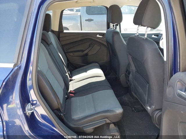 1FMCU0GX2GUA71168 Ford Escape