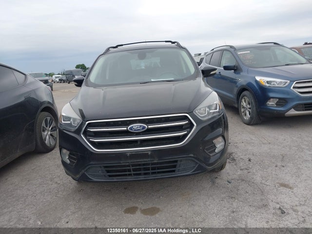 1FMCU9J9XJUD09161 Ford 2018