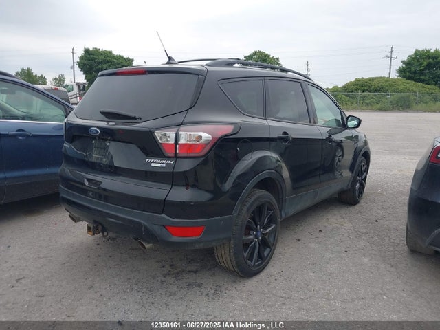 1FMCU9J9XJUD09161 Ford 2018