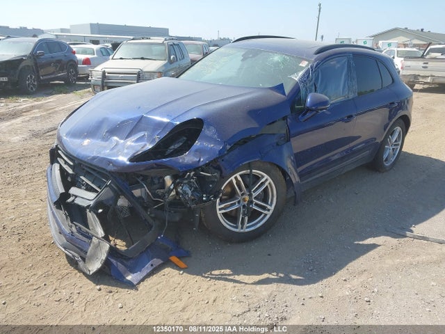 Porsche Macan 2024 WP1AA2A57RLB07385 Image 2