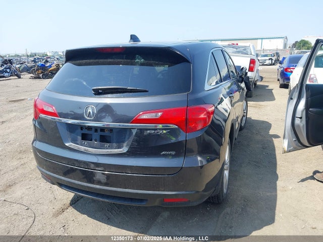 5J8TB4H56EL800307 Acura j35z2