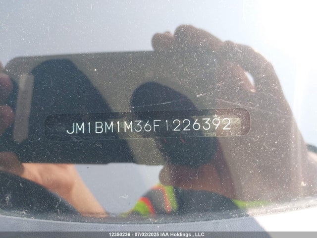 JM1BM1M36F1226392 Mazda py
