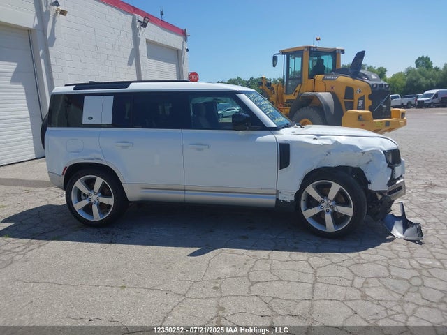 Land Rover aj120 2023 SALEP7EU8P2222945 Image 13