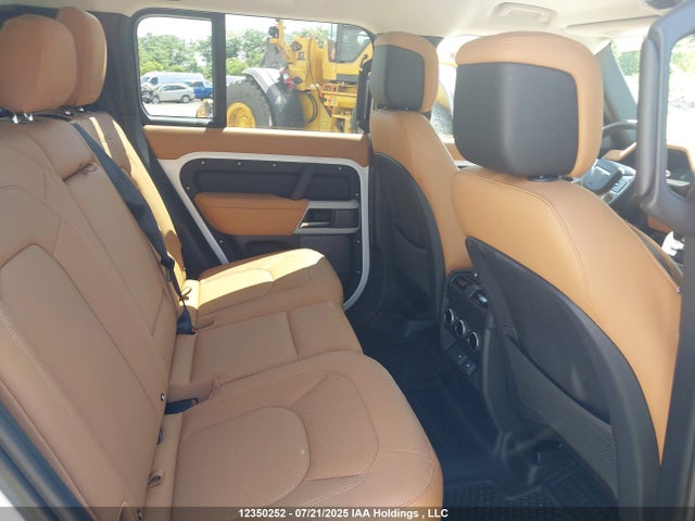 Land Rover aj120 2023 SALEP7EU8P2222945 Image 8