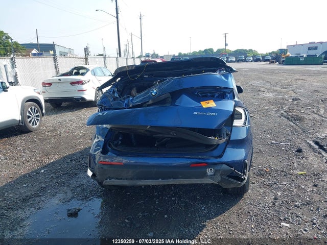 WBX73EF01R5Z64748 BMW X1