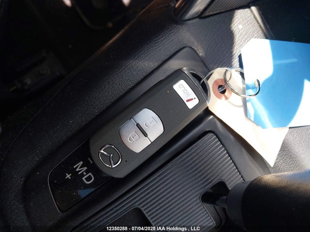 JM3KE4DY8E0315595 Mazda py