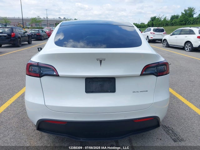 7SAYGDEE9NF465303 Tesla 2022
