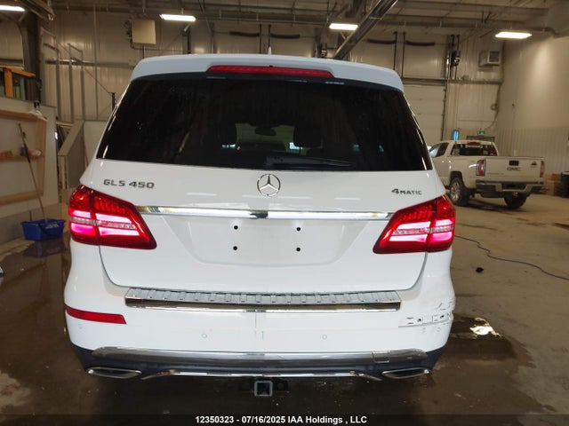 Mercedes-Benz m276 2017 4JGDF6EEXHA897384 Image 17