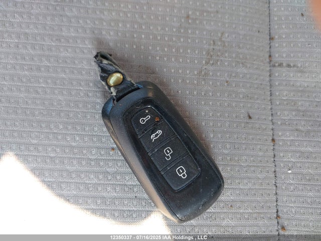 KNDMB5C15H6270055 KIA 2017