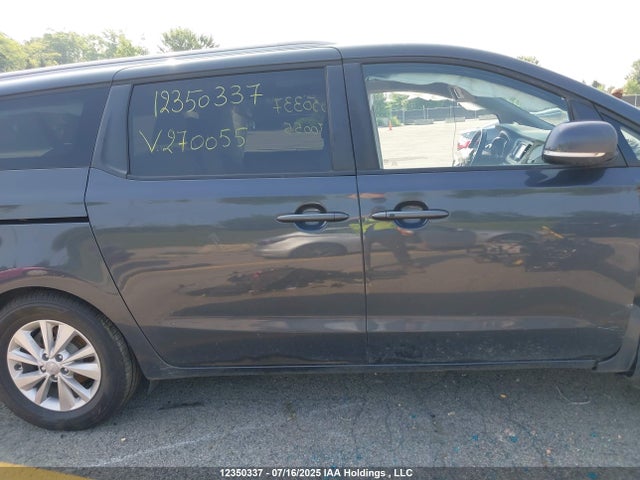 KNDMB5C15H6270055 KIA 2017