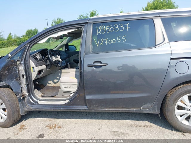 KNDMB5C15H6270055 KIA 2017