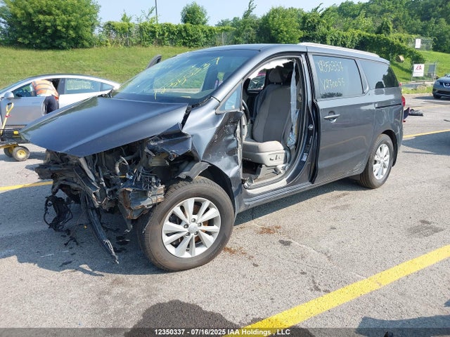 KNDMB5C15H6270055 KIA 2017