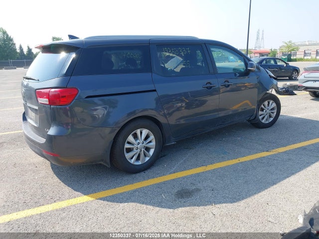 KNDMB5C15H6270055 KIA 2017