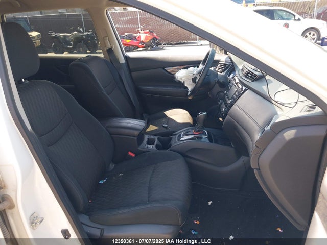 5N1AT2MV0HC793268 Nissan Rogue