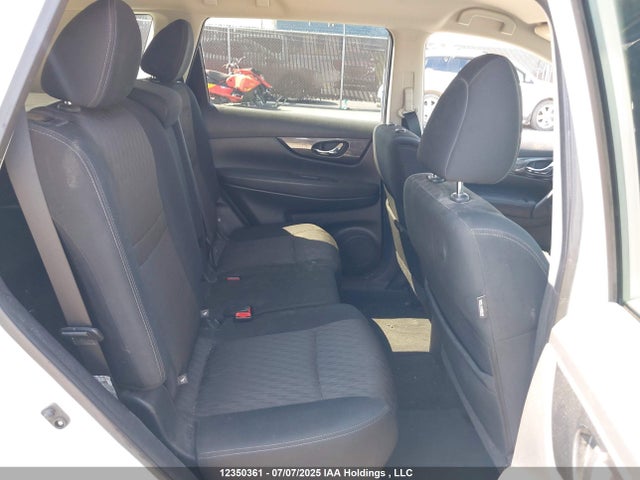 5N1AT2MV0HC793268 Nissan Rogue