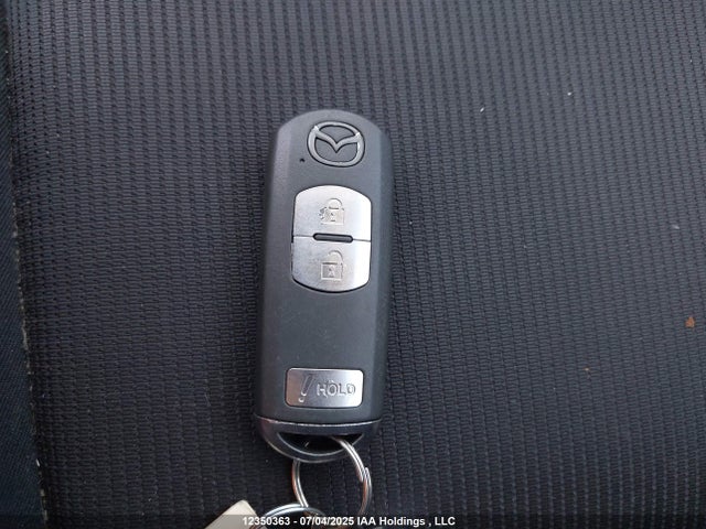 Mazda pe 2016 JM3KE2BEXG0693062 Image 11