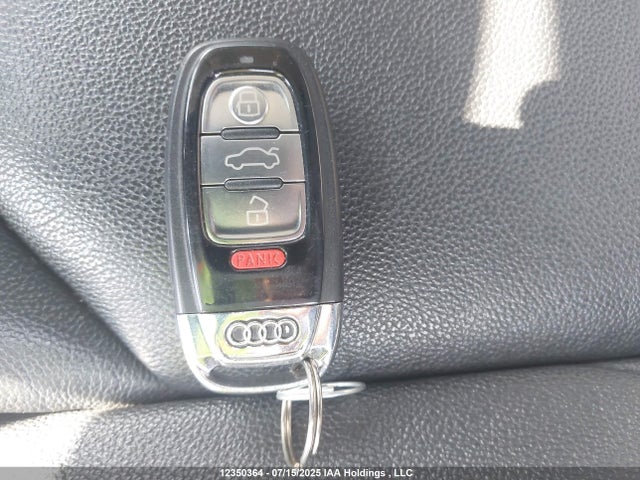 Audi A8 2016 WAUJ4AFD4GN009612 Image 11