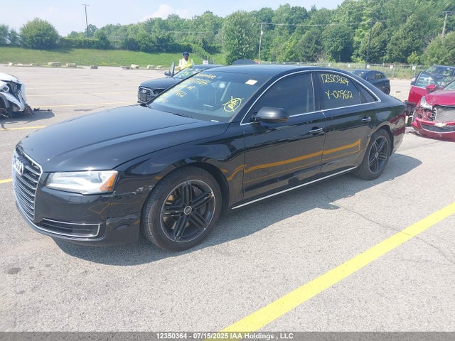 Audi A8 2016 WAUJ4AFD4GN009612 Image 2
