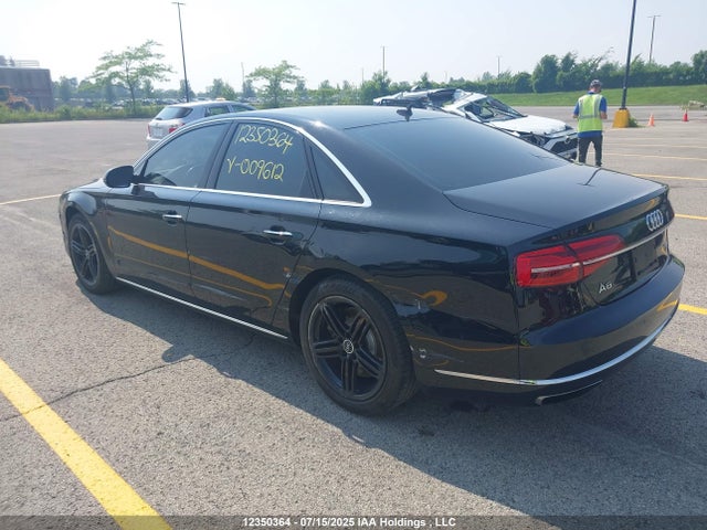 Audi A8 2016 WAUJ4AFD4GN009612 Image 3