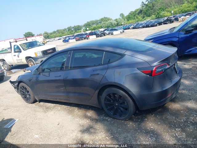 5YJ3E1EB5PF678124 Tesla MODEL 3