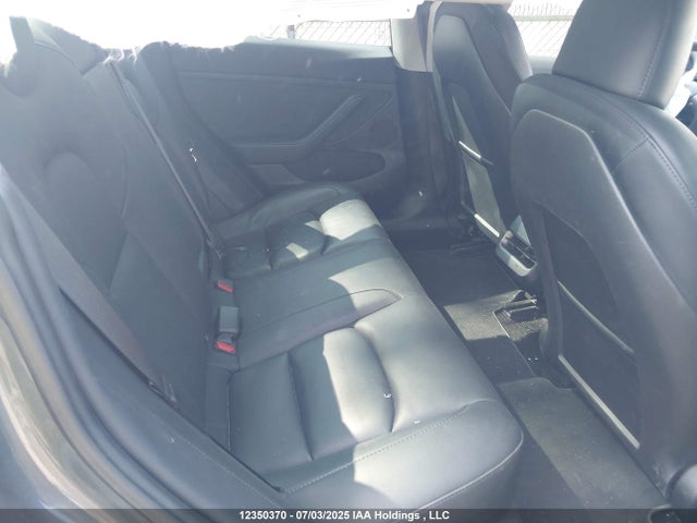 5YJ3E1EB5PF678124 Tesla MODEL 3