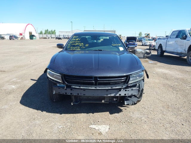 2C3CDXJG8GH160692 Dodge 2016