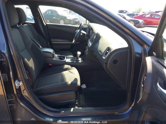 2C3CDXJG8GH160692 Dodge 2016