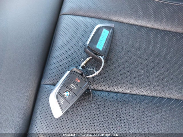 5UX53DP03N9L36236 BMW X3