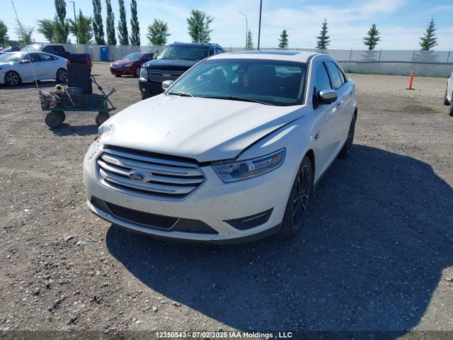 1FAHP2J83KG116792 Ford 2019