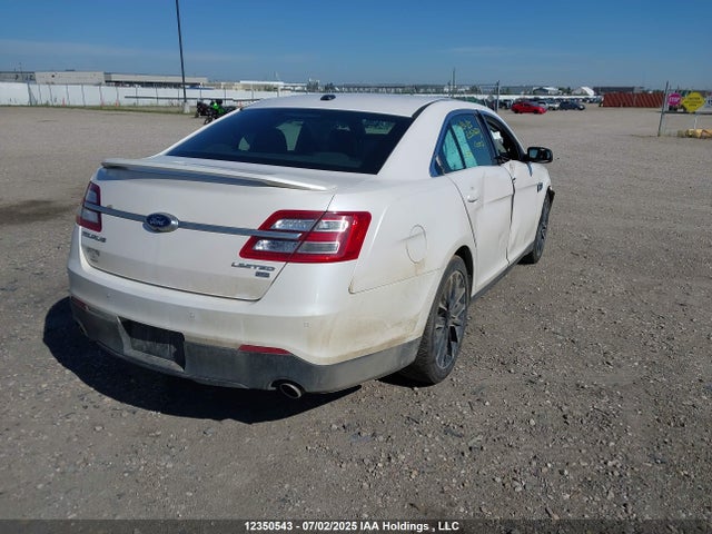 1FAHP2J83KG116792 Ford 2019