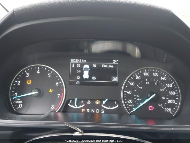MAJ6P1CL0JC239863 Ford 2018