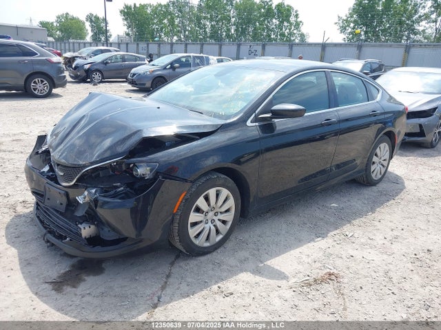 Chrysler 200 2016 1C3CCCFB6GN101656 Image 2
