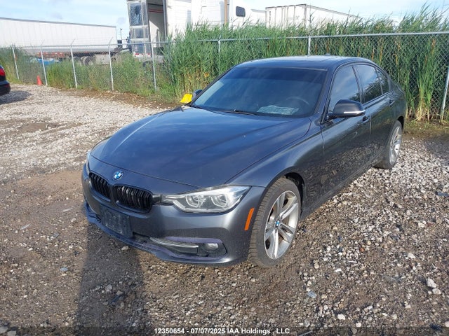 WBA8A3C56HK691380 BMW 320i