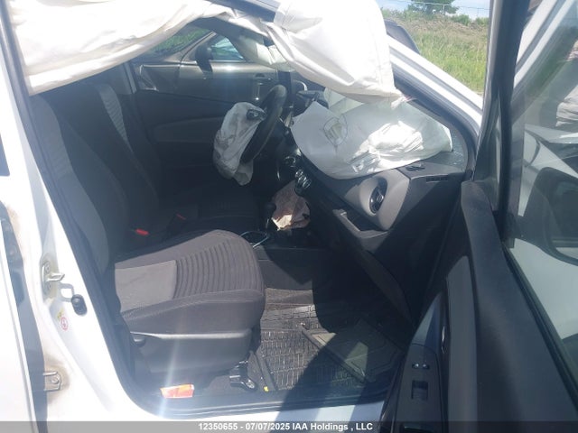 VNKKTUD30JA096257 Toyota 1nz-fe