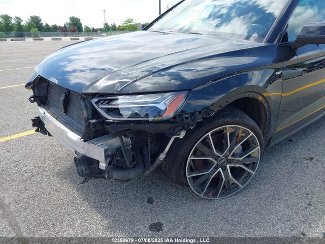 Audi Q5 2021 WA1EAAFY2M2074739 Image 21