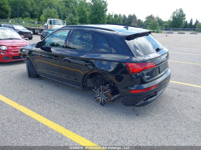 Audi Q5 2021 WA1EAAFY2M2074739 Image 3