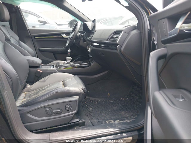 Audi Q5 2021 WA1EAAFY2M2074739 Image 5