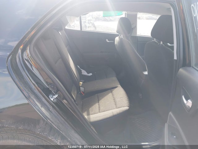 3KPA25AD9PE625902 KIA Rio Lx Premium/lx+