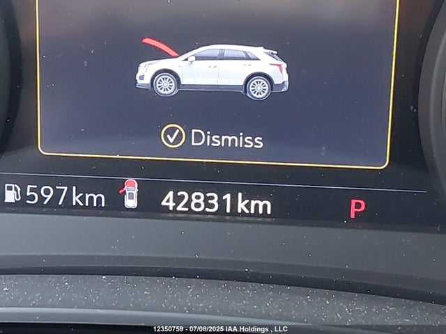 1GYKNGRS5NZ171377 Cadillac lgx
