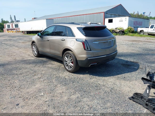 1GYKNGRS5NZ171377 Cadillac lgx