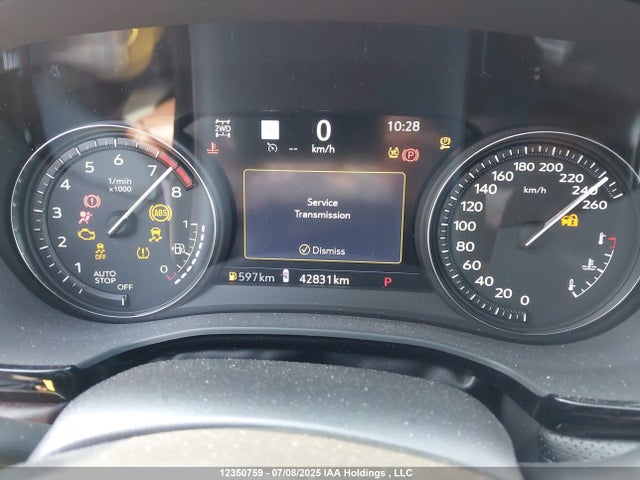 1GYKNGRS5NZ171377 Cadillac lgx