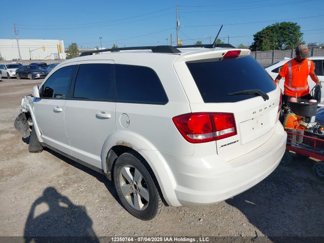 3C4PDCAB4FT616896 Dodge 2015
