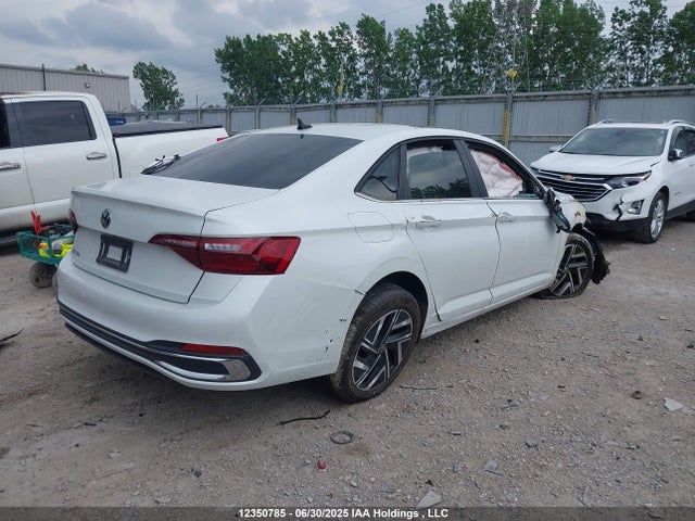 3VWGM7BU0RM075719 Volkswagen tsi