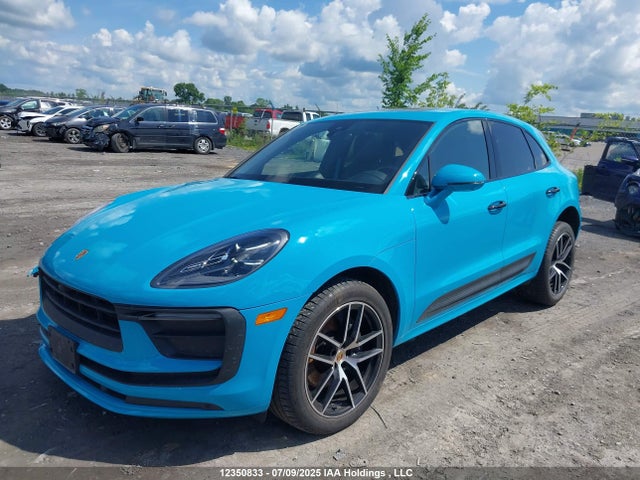 Porsche Macan 2022 WP1AA2A50NLB08369 Image 2